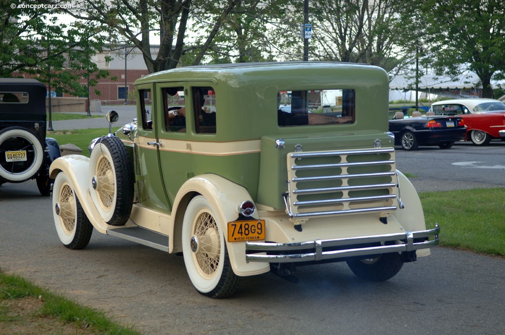 1930 Rauch and Lang M 6-80 background image